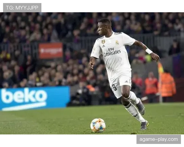 姆巴佩vs维尼修斯：新一代锋线一哥之争，天赋与数据多维对比